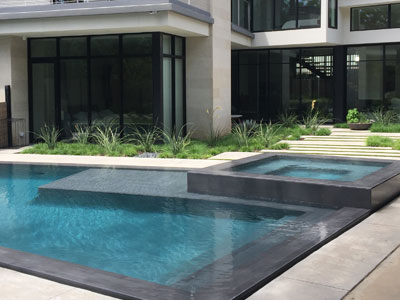 Custom Spas – Waterline Pools | Swimming Pool Builder